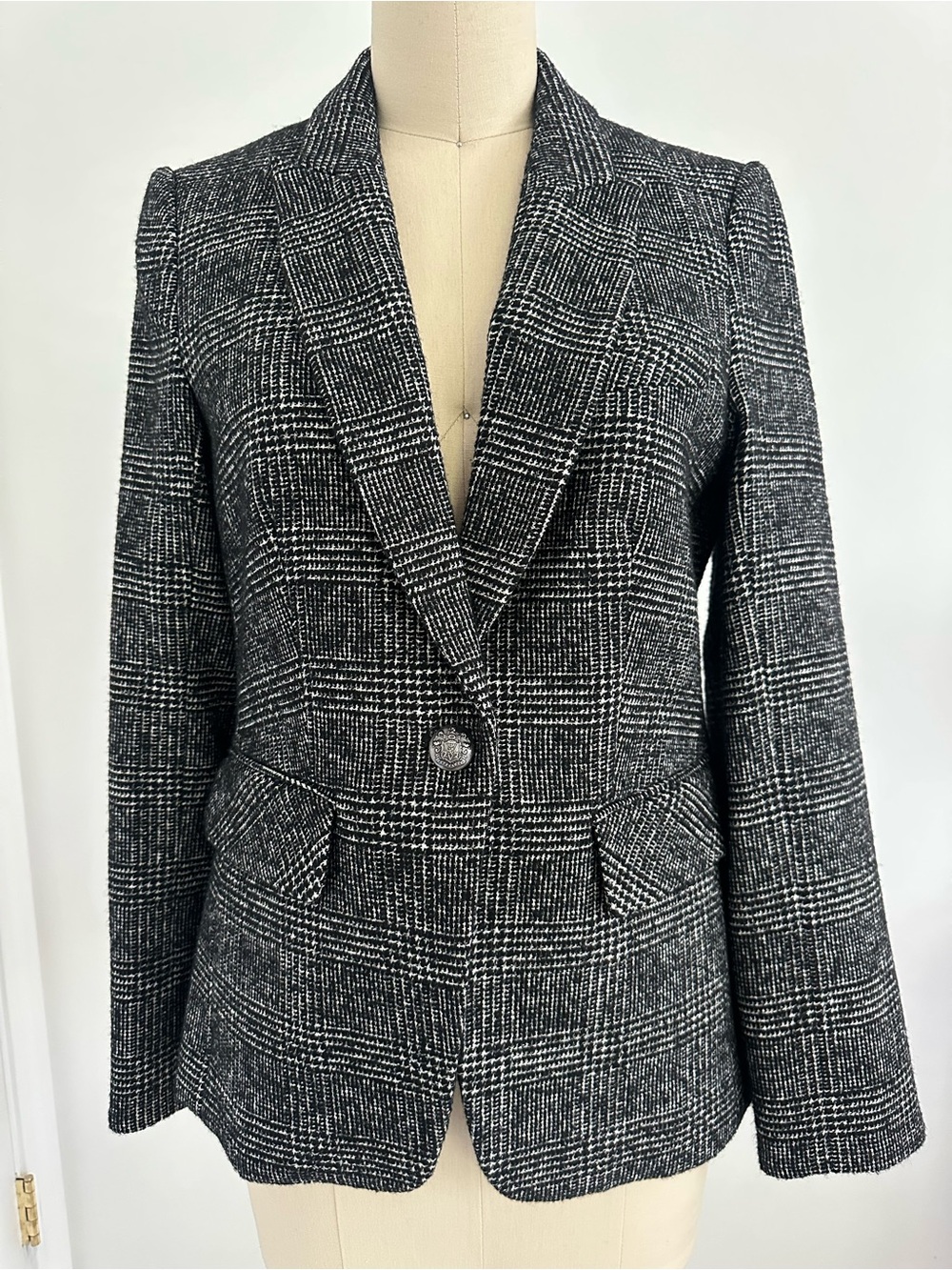 Women’s Black & White Glen Plaid Tailored Blazer